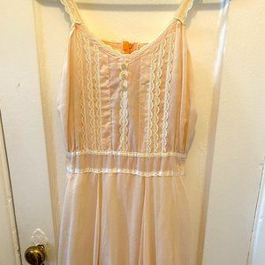 Vintage 1970's Gunne Sax dress pink voile with ribbon and lace trims
